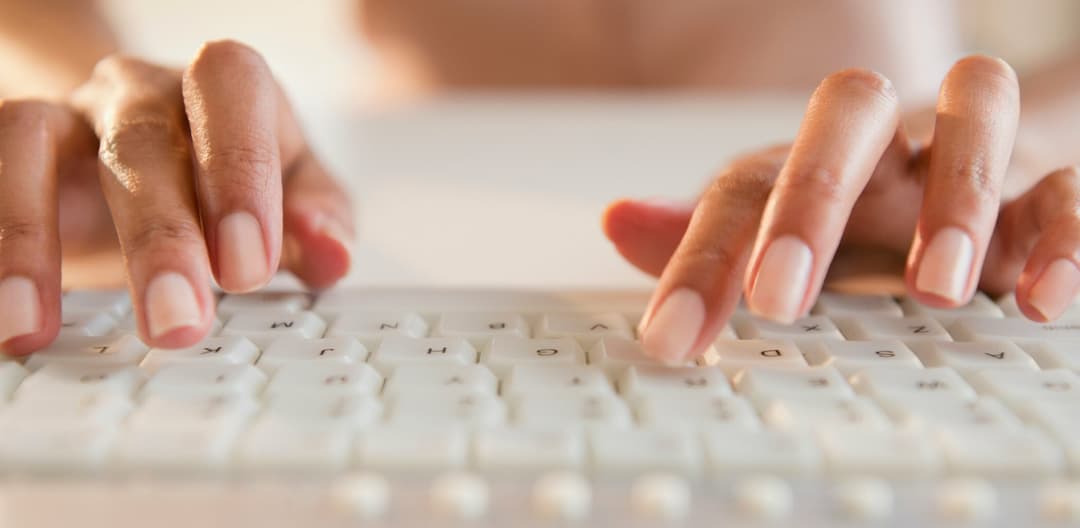 The 3 Vital Steps to Getting a Hiring Manager's Attention on LinkedIn