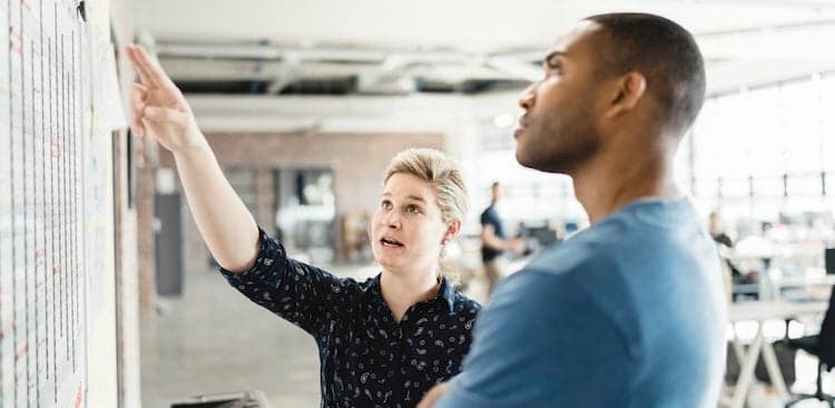 Use These 4 Steps to Tell Your Manager How You Solved a Problem